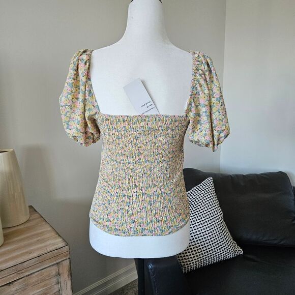 NWT papillon top - Picture 2 of 6